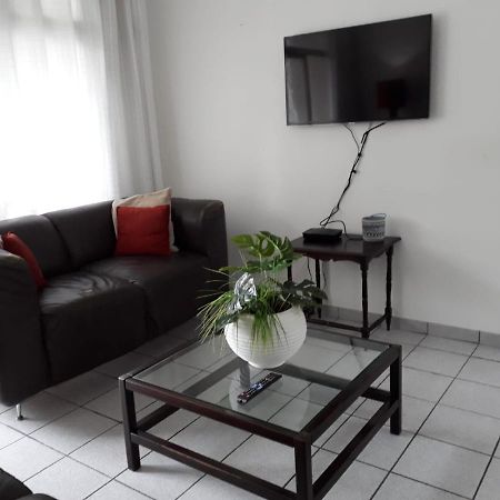 Pitangueiras Guaruja Apartment Sao Paulo Exterior photo